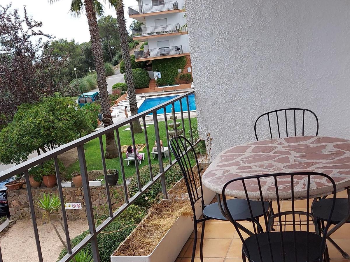Апартаменты Apartamento Muy Tranquilo Con Piscina Тосса-де-Мар Экстерьер фото